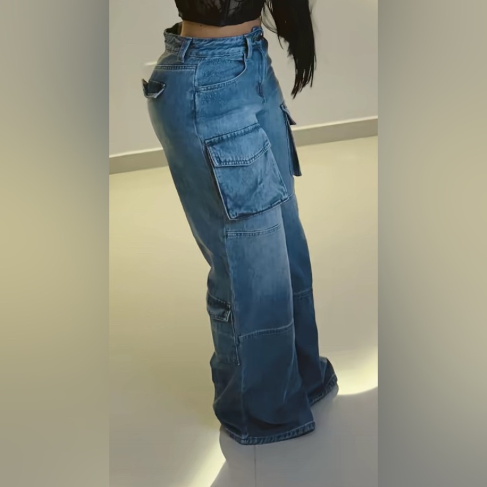 Cello Women's Light Blue High-Rise Jeans with Contrast Stitching